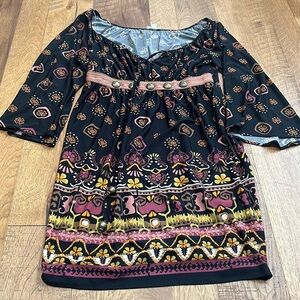 Muse Woman’s Printed Dress Size 10